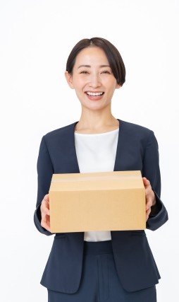 廃プラスチックの処分に悩む担当者